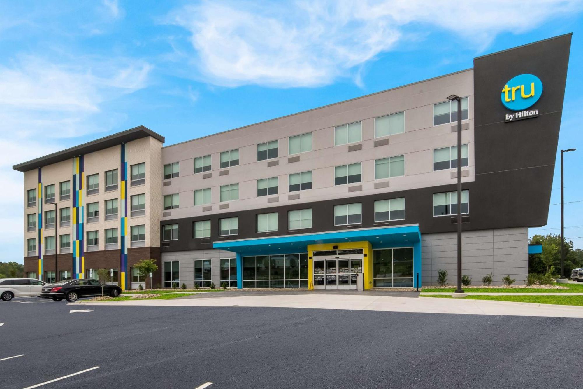 Tru By Hilton Wilson Hotel Exterior photo